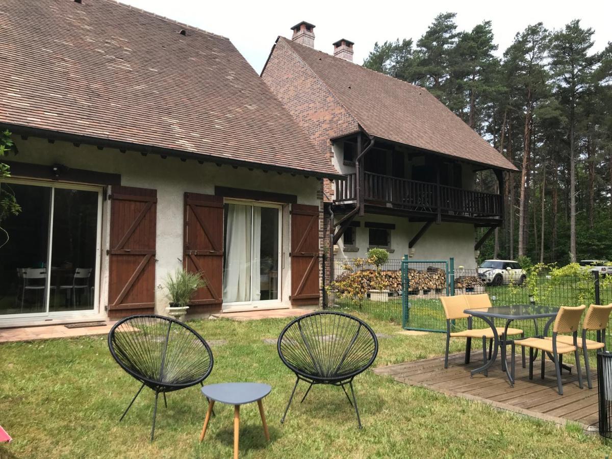 Logement Avec Acces Piscine Шомон-сюр-Тарон Экстерьер фото